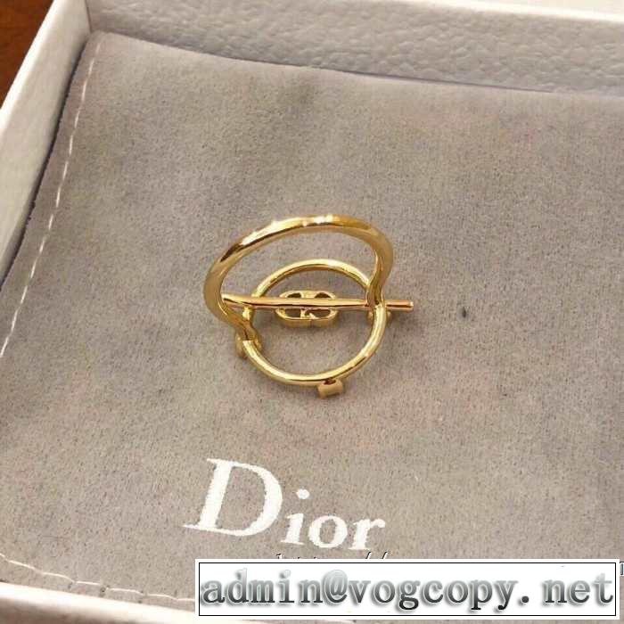 ディオール DIOR 夏っぽさ新作アイテム 2019春夏トレンドアイテム リング/指輪 着るだけで上品なスタイル
