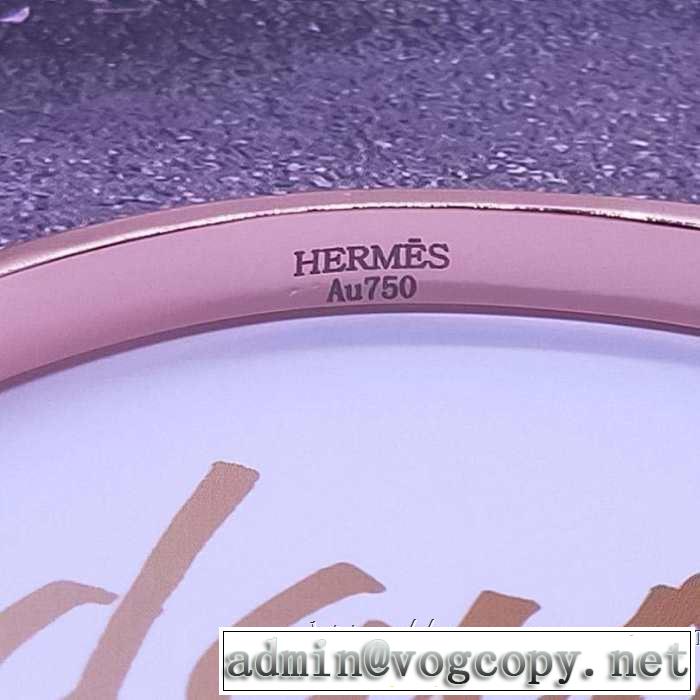 スタイルUPして着こなす エルメス HERMES 2019年春夏のトレンドアイテムリング/指輪 おしゃれな大人の着こなし