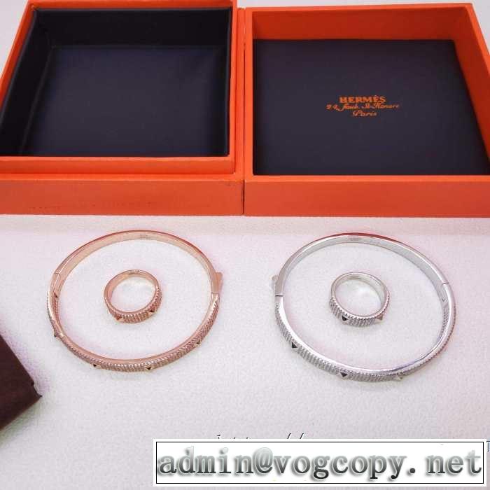 スタイルUPして着こなす エルメス HERMES 2019年春夏のトレンドアイテムリング/指輪 おしゃれな大人の着こなし