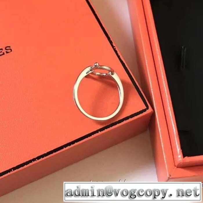 春夏のトレンドアイテム エルメス HERMES 上品な涼やかさある印象に リング/指輪 2019春夏の大注目トレンド