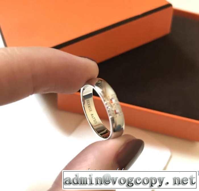 エルメス 大人カジュアル夏ファッション2019 HERMES 抜け感のあるキレイめ リング/指輪 春夏のトレンドアイテム