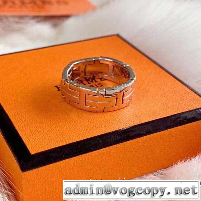 季節感をプラス人気商品 リング/指輪 今から夏まで活躍する エルメス HERMES 2019春夏も引き続きトレンド