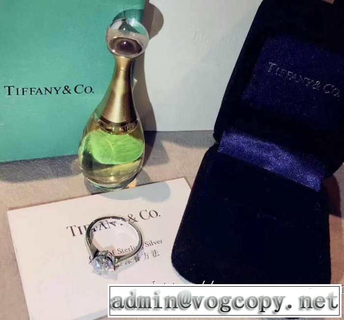 おしゃれ上級者に挑戦 リング/指輪 2019即旬な装いに ティファニー Tiffany&Co きちんと感が抜群