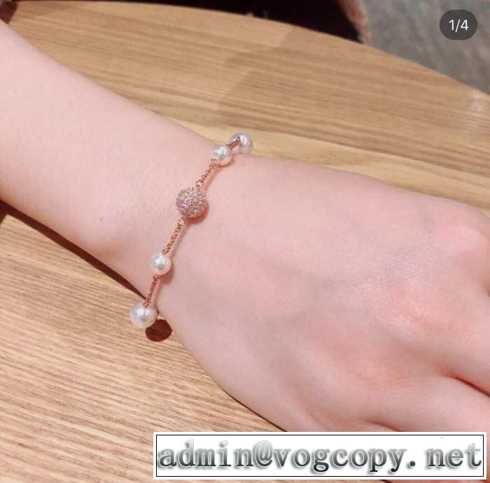 今期のトレンド定番アイテム スワロフスキー SWAROVSKI ブレスレット 2019春夏トレンドアイテム