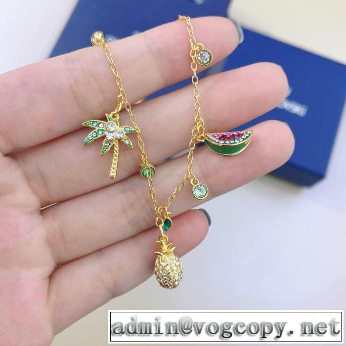 ブレスレット 2019年最新ファッション 春夏シンプルファッションでOK！ スワロフスキー SWAROVSKI