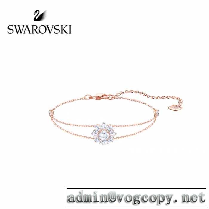 大人の可愛さを引き立て 2019年春夏流行ファッション スワロフスキー SWAROVSKI ブレスレット