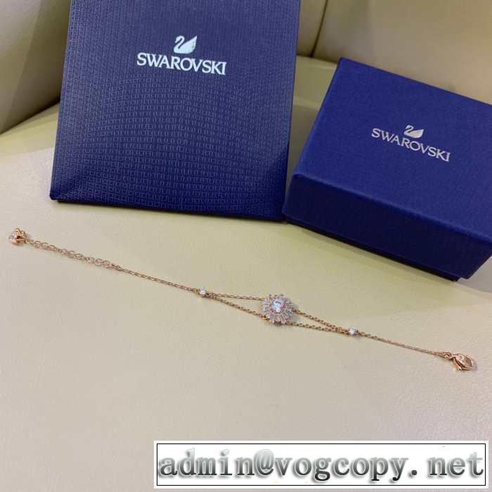 大人の可愛さを引き立て 2019年春夏流行ファッション スワロフスキー SWAROVSKI ブレスレット