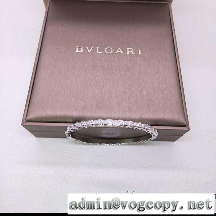 ぜひ今年のトレンドをチェック ブルガリちょっと大人の印象  BVLGARI 2019年春夏流行ファッションブレスレット 3色可選