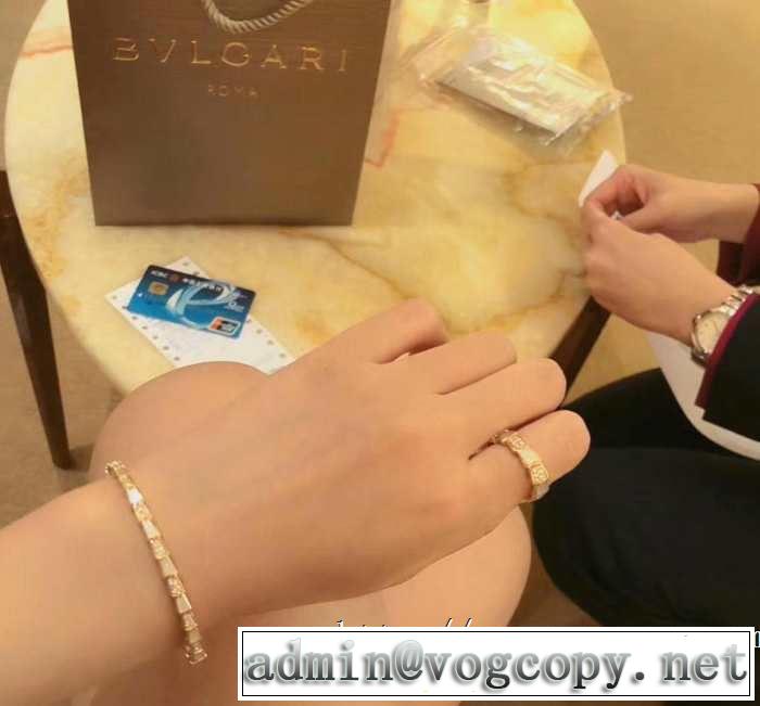 2019夏ファション新品  ブレスレット 大人っぽく見せ新作 ブルガリ BVLGARI 春夏のトレンドアイテム