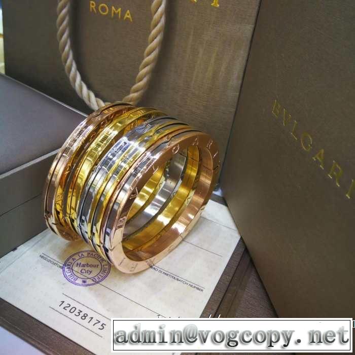 3色可選 春夏のトレンドアイテム ブルガリ大人カジュアル夏ファッション2019 BVLGARI ブレスレット 抜け感スゴイ