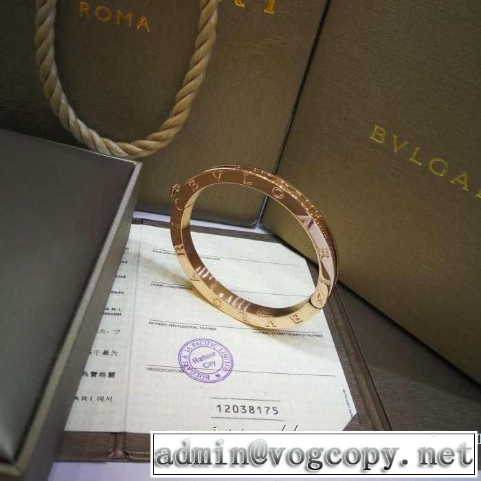 3色可選 春夏のトレンドアイテム ブルガリ大人カジュアル夏ファッション2019 BVLGARI ブレスレット 抜け感スゴイ