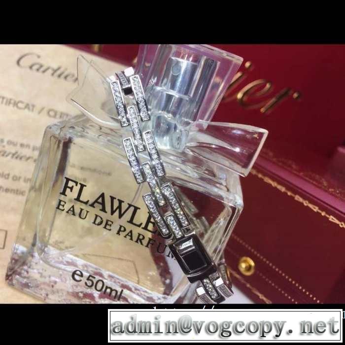 カルティエ CARTIER 目を引く春夏トップス ブレスレット 春夏！大人カジュアル 【2019年】夏のファッション