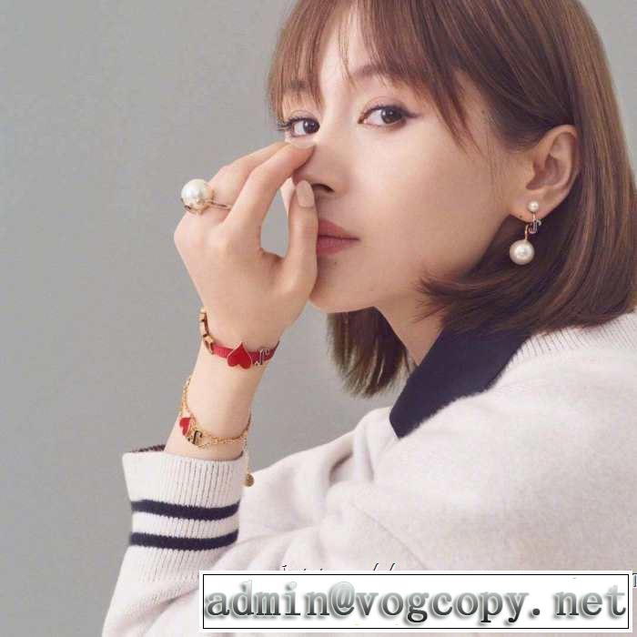 ブレスレット  おしゃれ上級者に挑戦 ディオール 2019春夏人気トレンドアイテム DIOR 春夏らしい華やか