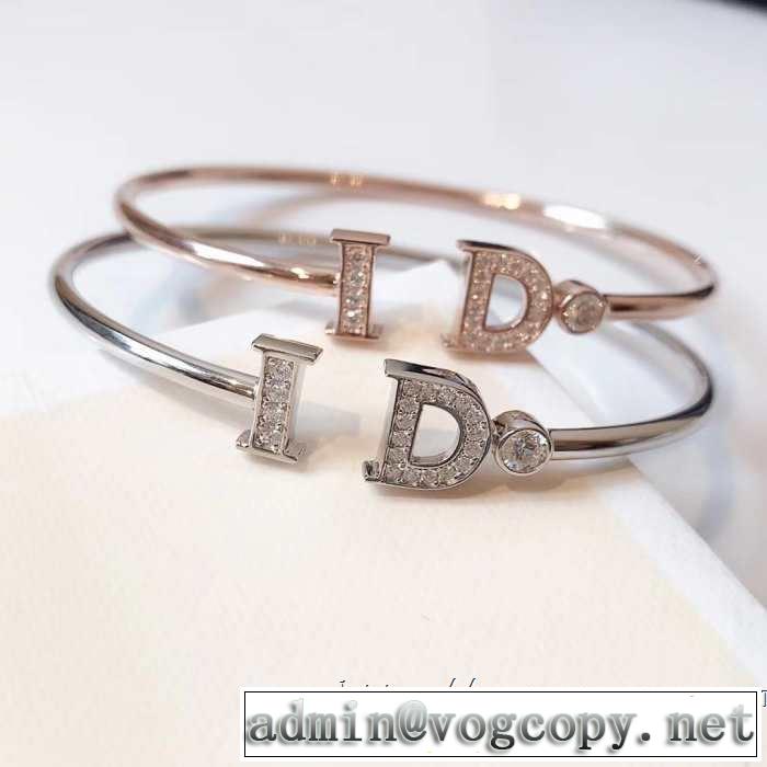 2色可選 きちんと感が抜群 ディオール DIOR 2019年の夏のマスト ブレスレット  夏らしい季節感
