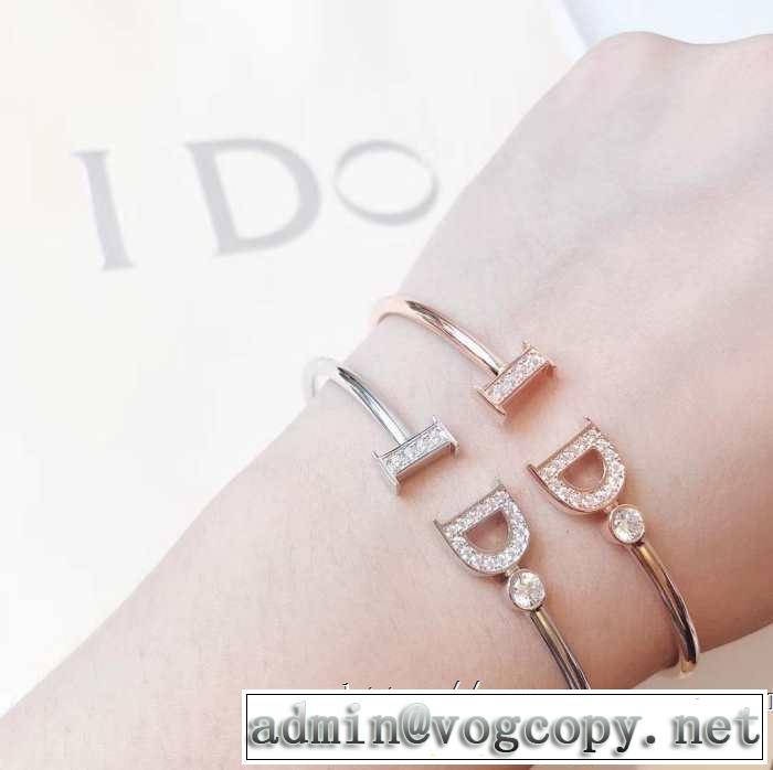 2色可選 きちんと感が抜群 ディオール DIOR 2019年の夏のマスト ブレスレット  夏らしい季節感