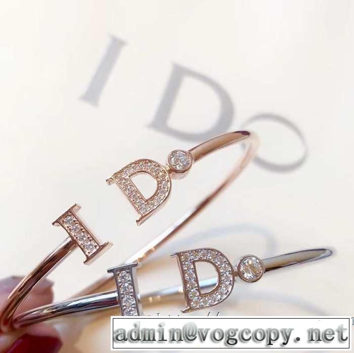 2色可選 きちんと感が抜群 ディオール DIOR 2019年の夏のマスト ブレスレット  夏らしい季節感