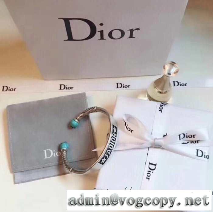 ディオール DIOR キレイめ感が強い ブレスレット甘過ぎず大人な印象に 春夏の流行り2019新品