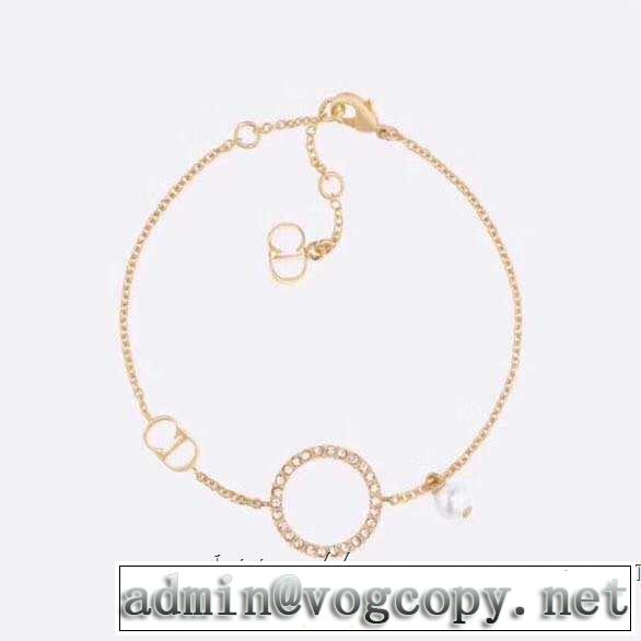 目を引く春夏トップス ディオール DIOR 【2019年】夏のファッション ブレスレット 春夏！大人カジュアル