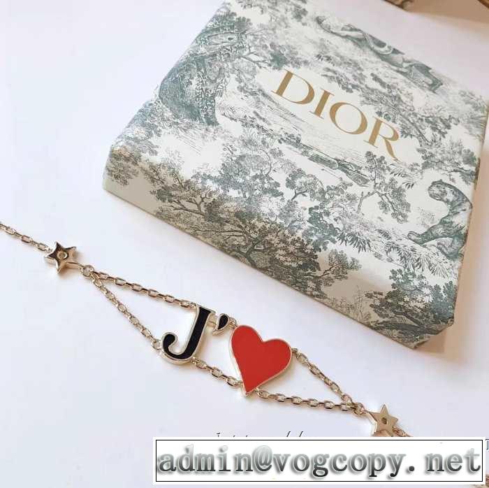ブレスレット 着回し力も抜群です！ ディオール《2019年》今、注目のストリート DIOR 派手にはなりすぎず