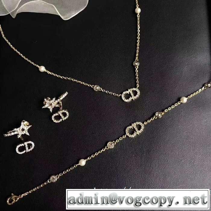 素敵なスタイルで夏の定番 ディオール DIOR 今年春夏ファション流行り ブレスレット 2019SSのトレンド商品