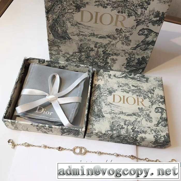 素敵なスタイルで夏の定番 ディオール DIOR 今年春夏ファション流行り ブレスレット 2019SSのトレンド商品