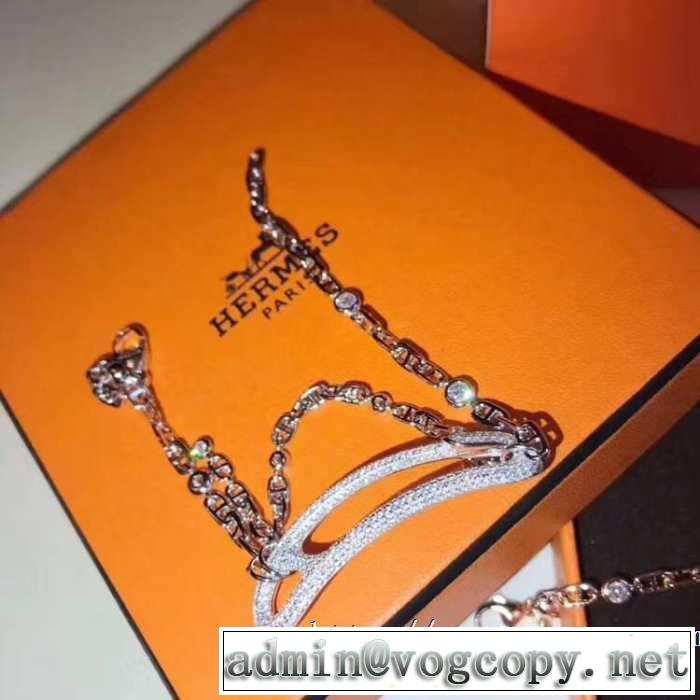 ブレスレット元気な印象のコーデ  エルメス HERMES 2色可選 2019春夏トレンドアイテム