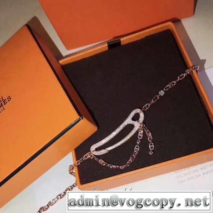 ブレスレット元気な印象のコーデ  エルメス HERMES 2色可選 2019春夏トレンドアイテム