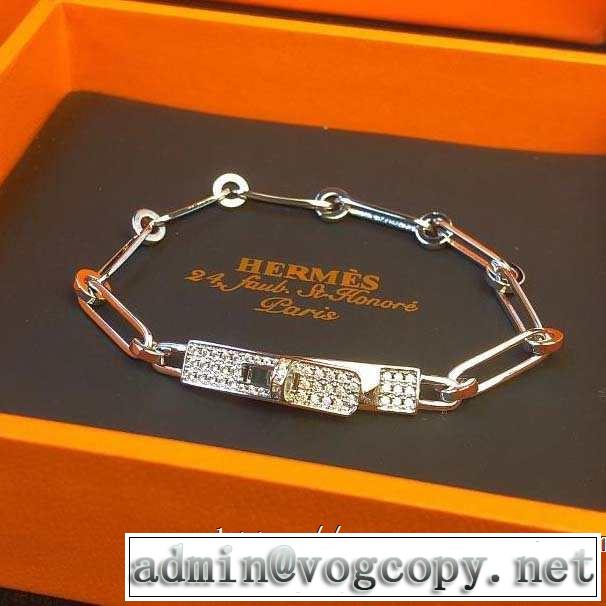 オシャレ印象で人気の高い  2019即旬な装いに エルメス HERMES ブレスレット きちんと感が抜群