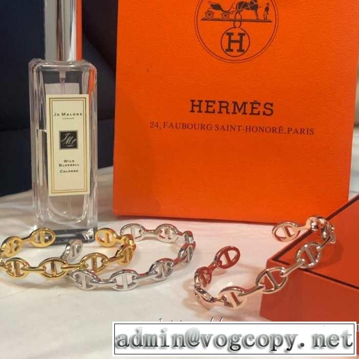 3色可選 きれいめ上品に ブレスレット 2019年の夏のマスト エルメス HERMES ぐっと鮮度がアップ