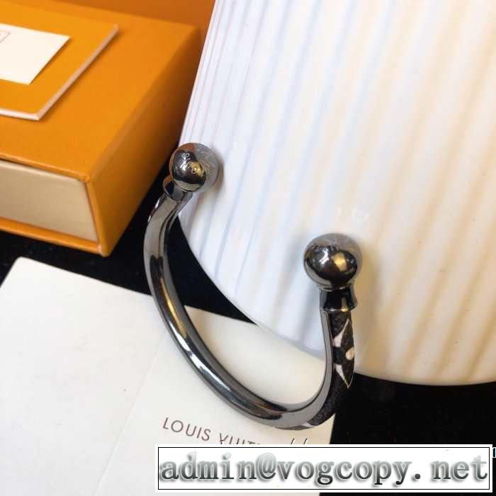 ルイ ヴィトン LOUIS VUITTON  夏ファッションのおすすめ ブレスレット 2019年夏の一押しファッションアイテム