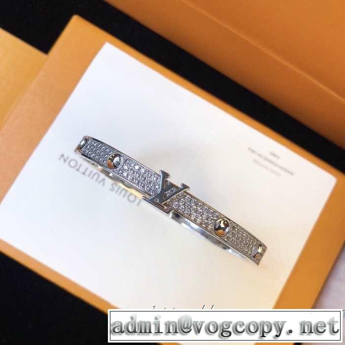 着回し力も抜群です！ ルイ ヴィトン LOUIS VUITTON 《2019年》今、注目のストリート  ブレスレット爽やかな色合い