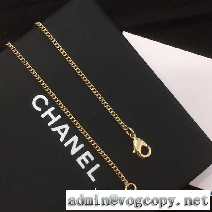 CH CH ネックレス 2019年春夏のトレンドアイテム 季節感のあるファッション