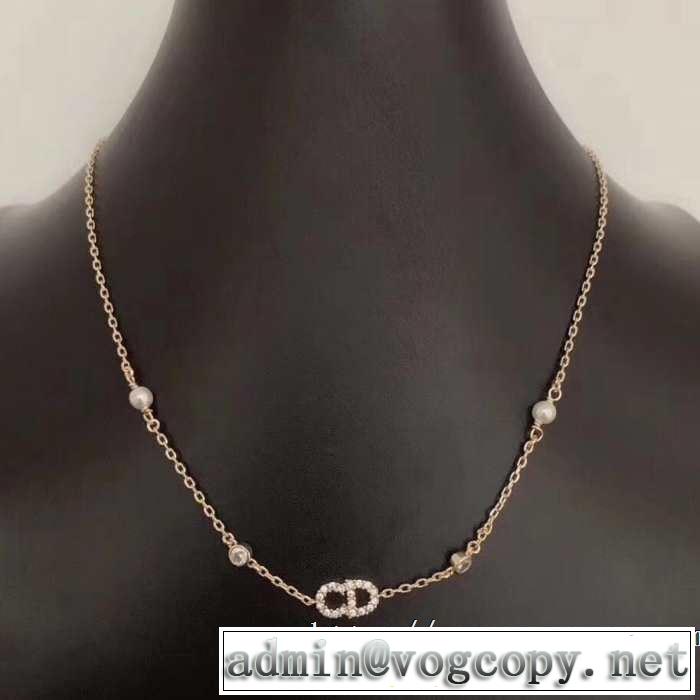 2019年春夏流行ファッション 大人の可愛さを引き立て ディオール DIOR ネックレス