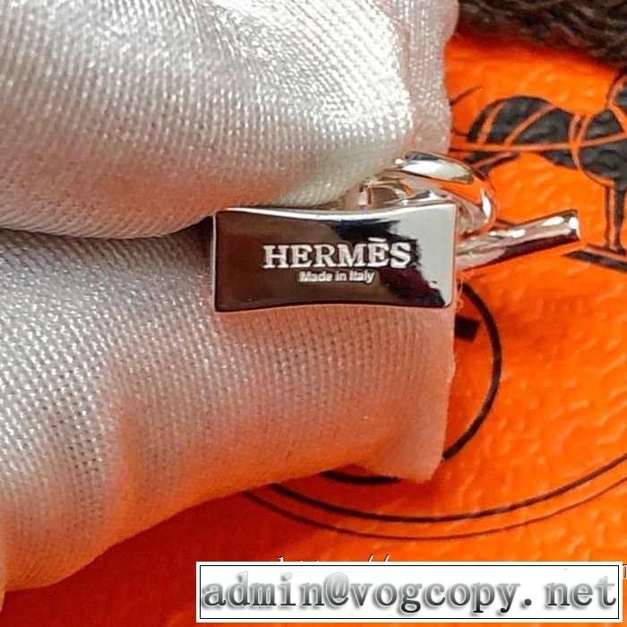 ネックレス  エルメス HERMES 2019春夏トレンドカラー 最新トレンドファッション新着