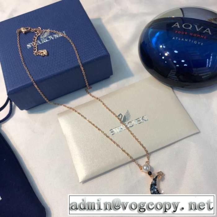今年春夏ファション流行り スワロフスキー SWAROVSKI ネックレス 2019春夏の大注目トレンド