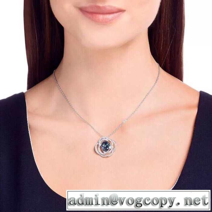 ネックレス スワロフスキー SWAROVSKI 大人カジュアル夏ファッション2019 暑い季節も大活躍