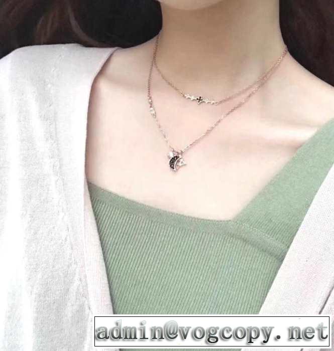 スワロフスキー SWAROVSKI ネックレス 2019春夏人気トレンドアイテム 絶妙にオシャレ人気アイテム