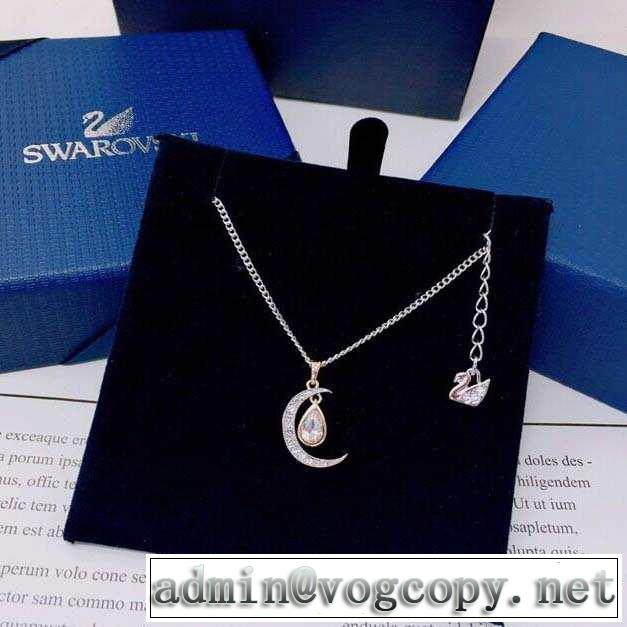 スワロフスキー SWAROVSKI ネックレス 大人カジュアル夏ファッション2019 主張性もカジュアルさ