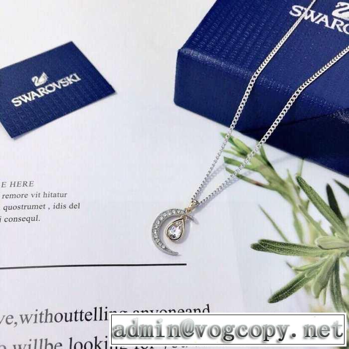 スワロフスキー SWAROVSKI ネックレス 大人カジュアル夏ファッション2019 主張性もカジュアルさ