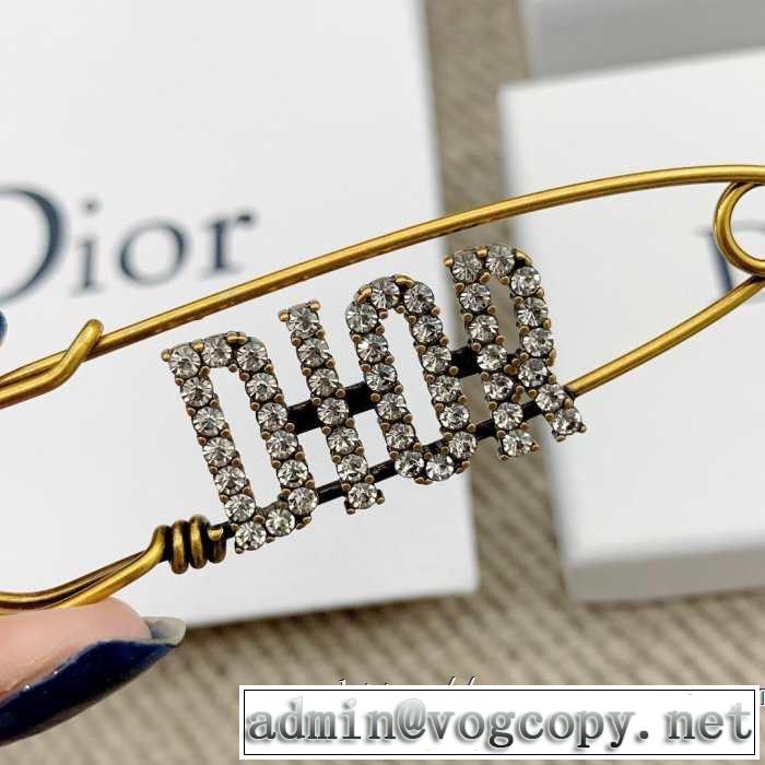 ブローチ 2019年SSトレンド新品登場 春夏ファショントレンドアイテム ディオール DIOR