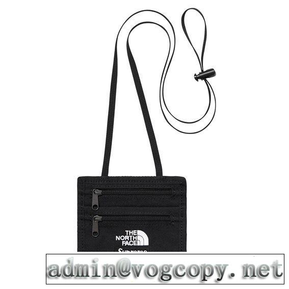 今風の着こなし新品 Supreme TNF Expedition Travel Wallet 2019春夏は人気定番 ショルダーバッグ 3色可選