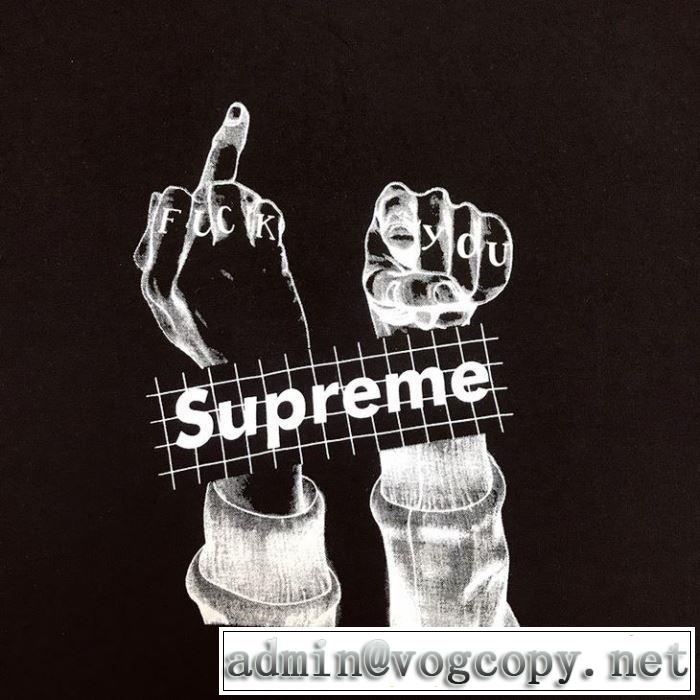 元気な印象のコーデ シュプリーム夏らしい季節感 SUPREME  Tシャツ/半袖 2色可選 2019SS