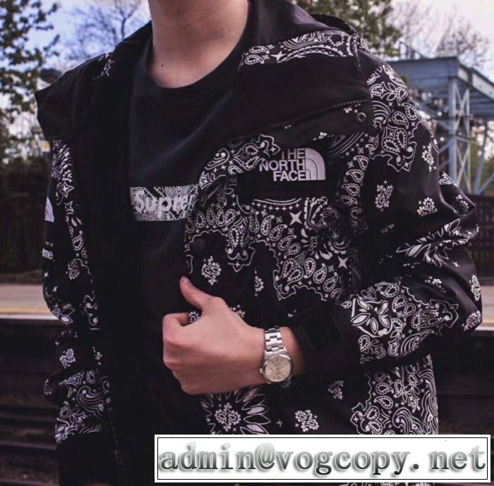 ぜひ今年のトレンドをチェックBox Supreme 01FW Paisley Box Logo Tee  シャツ/半袖 4色可選