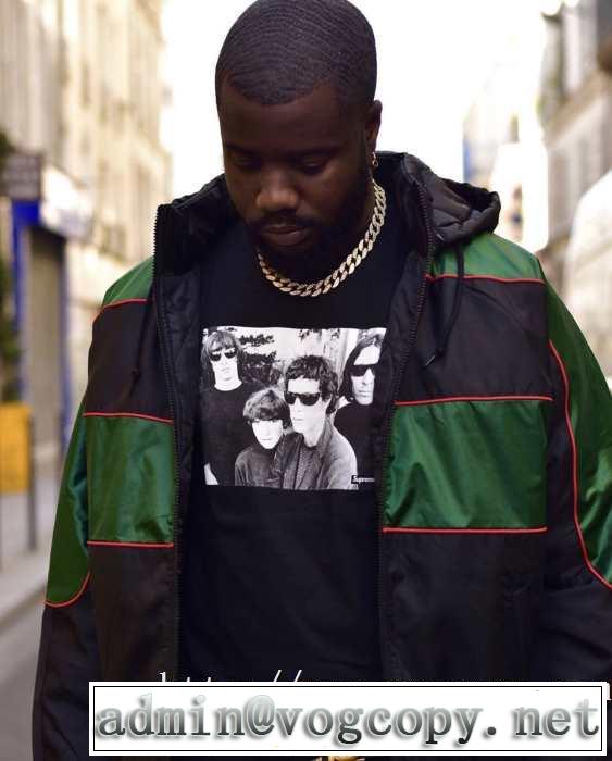 ヒットする秋冬コレクション2色可選  シュプリーム SUPREME 秋冬ファッションコーディネート 半袖Tシャツ 2019トレンドアイテム激安