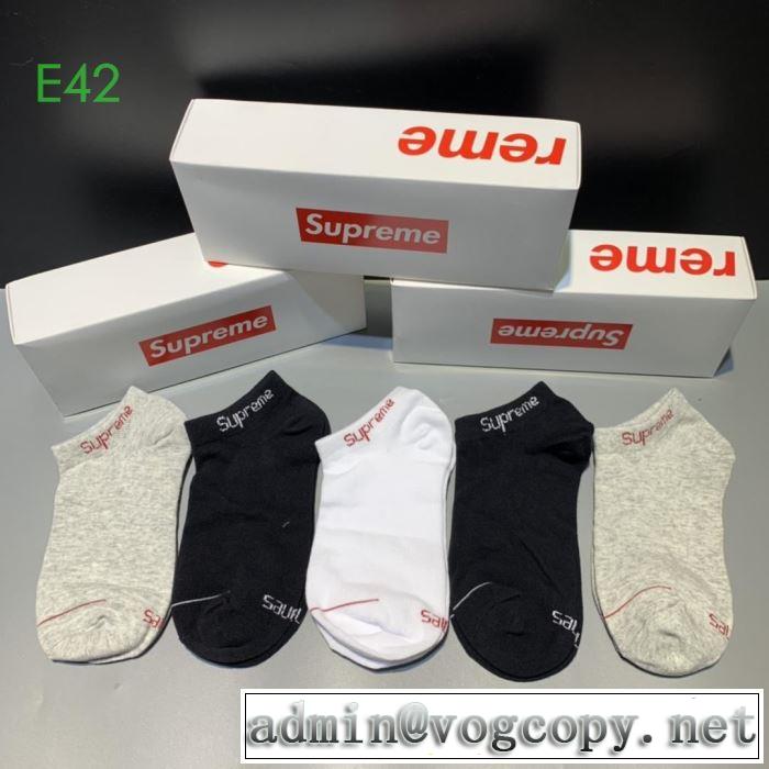 靴下 2019秋のファッショントレンドはこれ シュプリーム SUPREME 今季トレンド新作はこれ