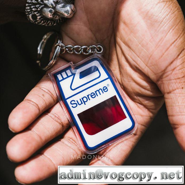 おしゃれさんはいち早く取り Supreme 19FW Jug Keychain 2色可選 キーホルダー 寒い季節トレンド上品