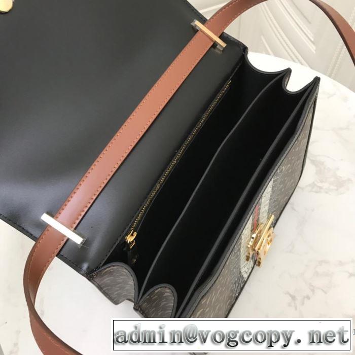バーバリー 2019春夏人気トレンドアイテム BURBERRY おしゃれ上級者に挑戦 レディースバッグ  オシャレ印象で人気の高い