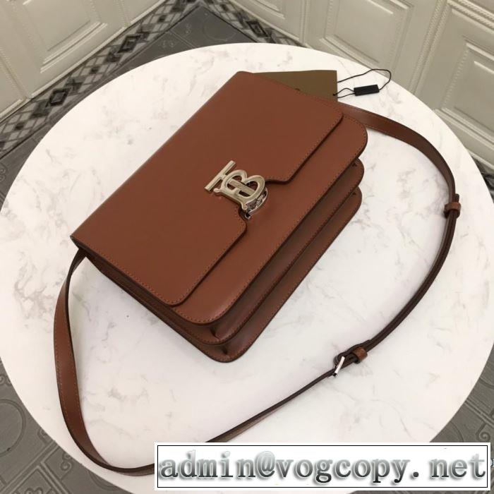 夏らしい季節感 レディースバッグ  バーバリークールな印象を引き立て  BURBERRY 多色選択可 2019年の夏のマスト