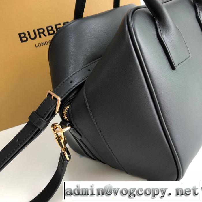 レディースバッグ スタイルUPして着こなす  バーバリー 2019年春夏のトレンドアイテム BURBERRY おしゃれな大人の着こなし