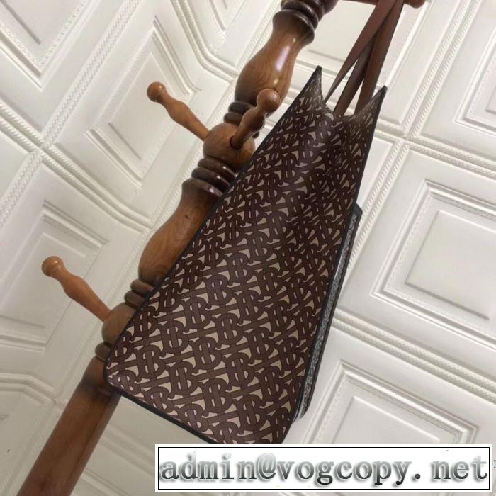 2019春夏の大注目トレンド レディースバッグ  春夏のトレンドアイテム バーバリー トレンドアイテムとして継続 BURBERRY